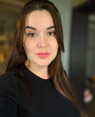 Психолог Єлизавета